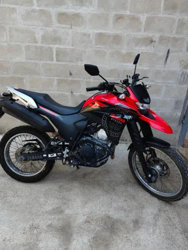 Lander XTZ 250 2023 Vermelha