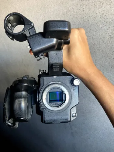 Sony PXW-FS5 Super 35mm | Câmera de Cinema 4K em Ótimo Funcionamento (Oportunidade)