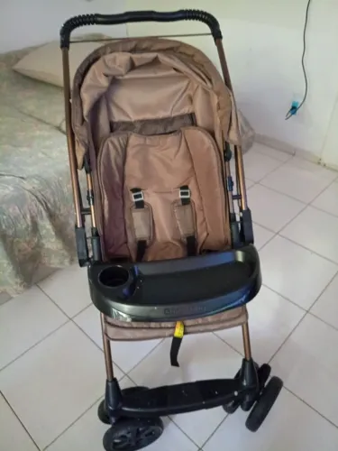 Carrinho de bebê Galzerano