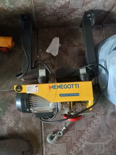 Guincho Elétrico Prime Menegotti 150/300 kg