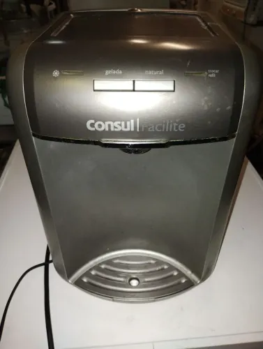 Vendo bebedouro com funcionando perfeitamente