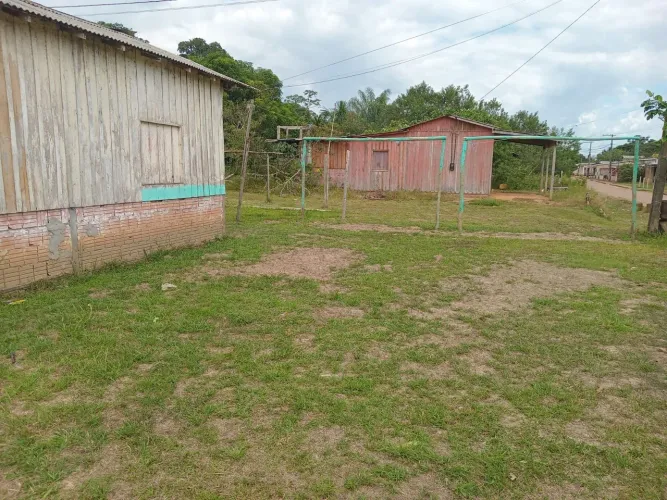 Vendo, ou troco por casa em manaus