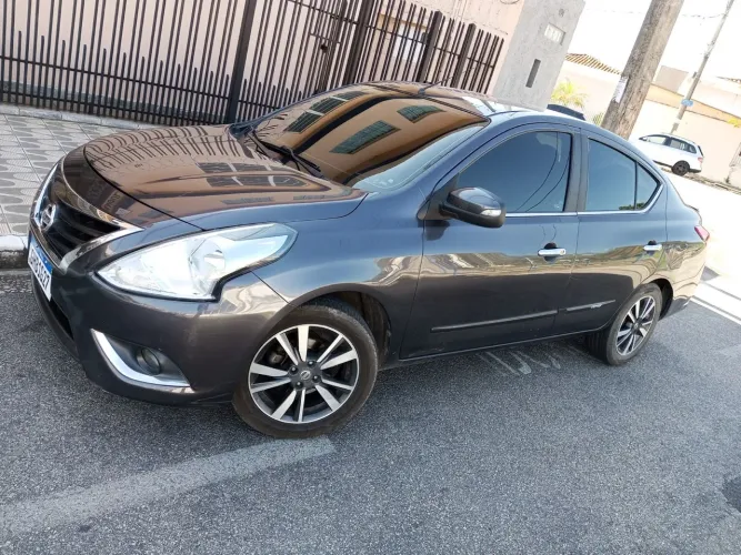 Nissan Versa Unique 1.6 16V Flexstart 4P Aut. 2018
