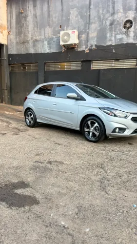 Chevrolet Onix Hatch LTZ 1.4 8V Flex Mec. 4P 2019