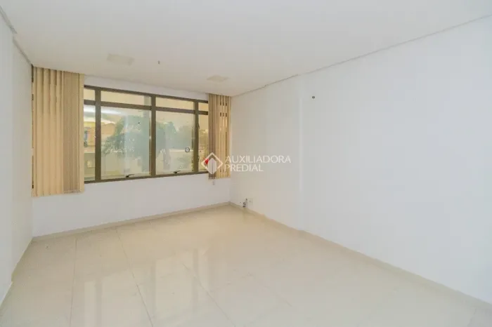 Sala Comercial para Locação no Bairro Floresta | Porto Alegre/RS