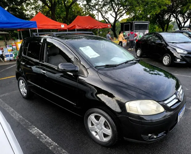 Volkswagen Fox Plus 1.6mi/ 1.6mi Total Flex 8V 4P 2006
