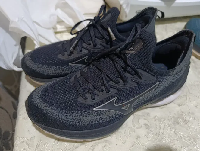 Tênis masculino Mizuno