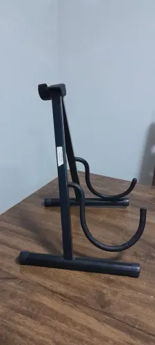 Suporte de Instrumentos de corda, violão, guitarra e contra baixo. 