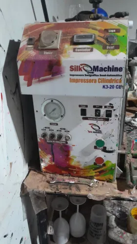 Maquina silk pneumática