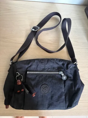 Bolsa kipling Preta
