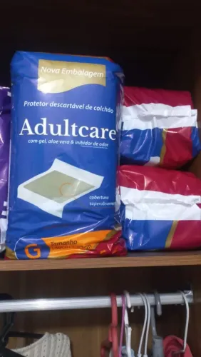 3 pctes de PROTETOR DE COLCHAO ADULTCARE G - 5 un