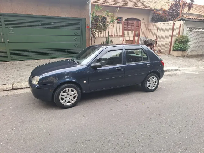 Ford Fiesta GLX 1.6 8V 5P 2001