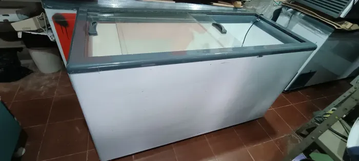 Freezer Metalfrio e Fricon 530 litros 110v Eram da Kibon