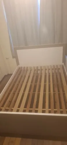 Cama Queen, fortíssima em madeira