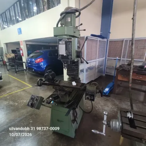 Furadeira fresadora Kone KFF 32 com mesa coordenada automática