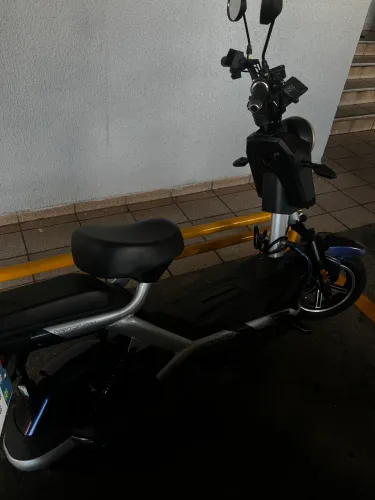 Scooter Trixx Raptor Pro 1000wtz