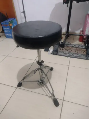 Banco Para Bateria Redondo - Ferragem Dupla Reforçada (Desapego)