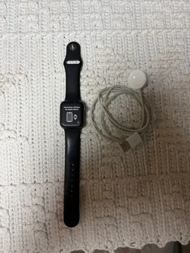 VENDE-SE APPLE WATCH SERIES 6 GPS (Bem conservado)