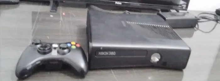 Xbox 360 200 jogos HD 500GB RGH e LTU 3.0 Destravado Desbloqueado 1 Controle Original 