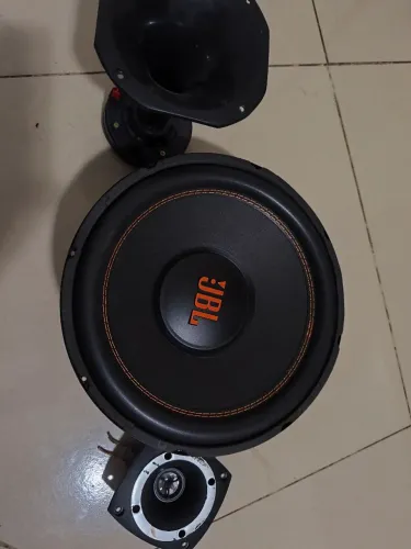 Sub 12 JBL corneta e tweeter