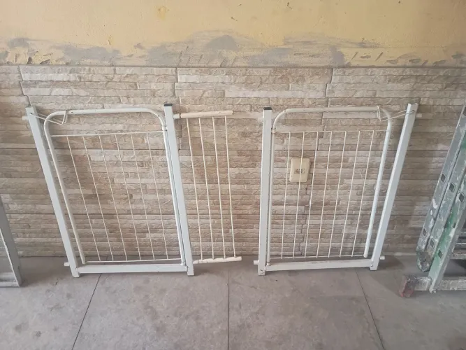 2 portãozinho Segurança 100$ ou 60$ Cada