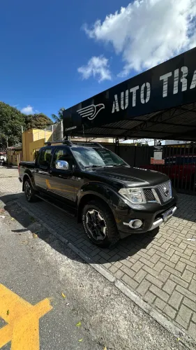 Nissan Frontier SL CD 4X4 2.5tb Diesel AUT 2014