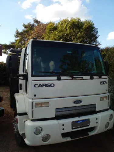 Ford Cargo 1517e mod.2011 em ótimo estado estado