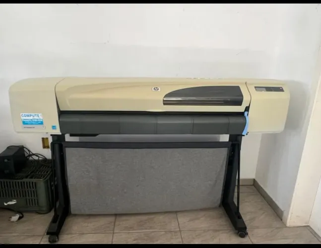 Plotter HP 510 42 polegadas - usada