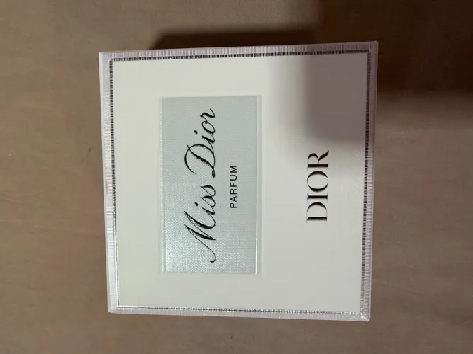 Perfume Miss Dior Parfum 80ml - novo