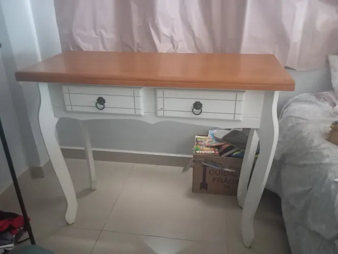 Aparador / escrivaninha estilo Luis XV