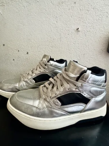 Tênis Zara Original - Tamanho 41 | Seminovo