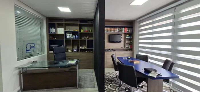 Sala Comercial para Locação em Jundiaí, Centro, 1 banheiro, 1 vaga