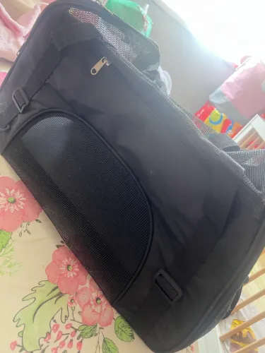 Vendo casinha de transporte