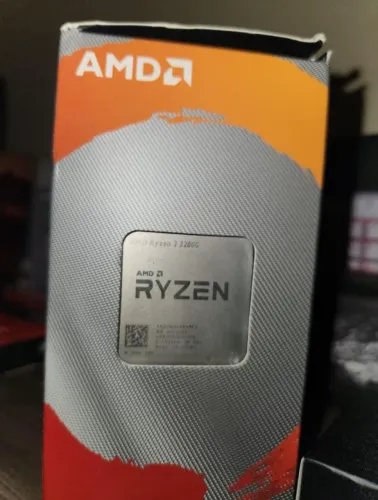 RYZEN 3 3200G apenas o processador.(SEM COOLER) 