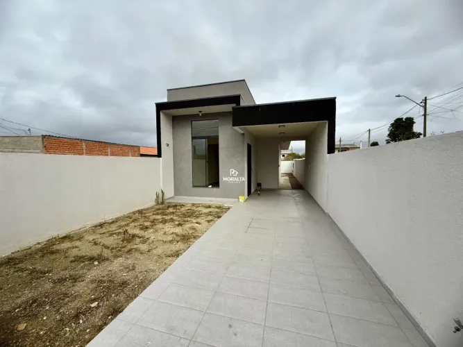 Casa nova á Venda Com 2 Quartos No Bairro Cristal