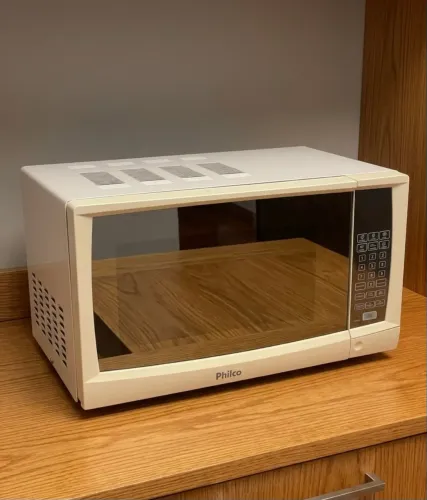 Microondas Philco espelhado