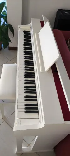 Piano Digital - Ap 470