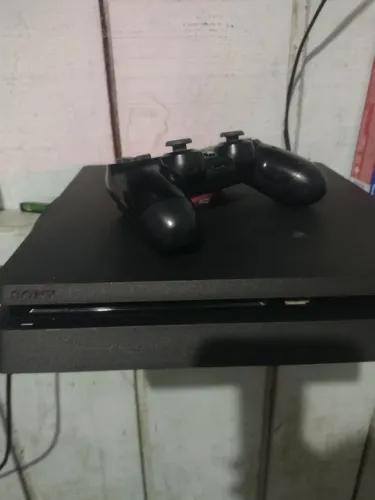 Ps4 slim