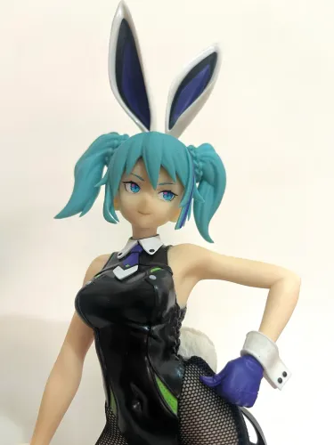 Hatsune Miku - BiCute Bunnies - Street Violet (FuRyu) Action Figure ORIGINAL