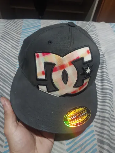 Bone DG original tamanho G