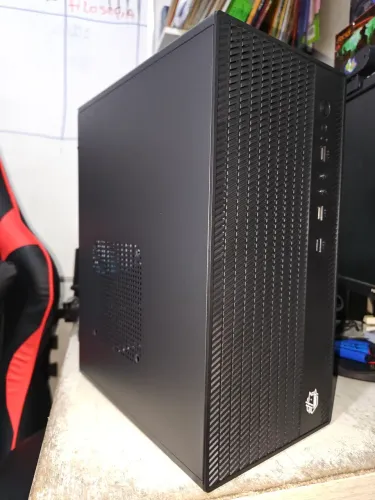 Computador i5 10400 (8gb DDR4/ SSD 120gb +HD 500gb)