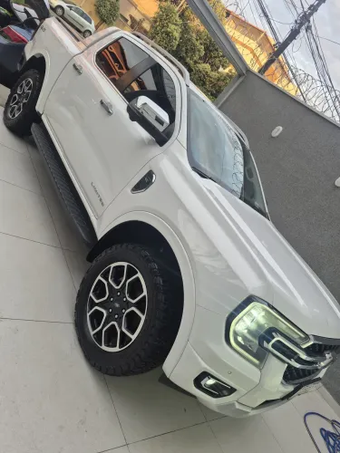 Ford Ranger Limited+ 3.0 V6 4X4 CD TB DIE AUT 2024