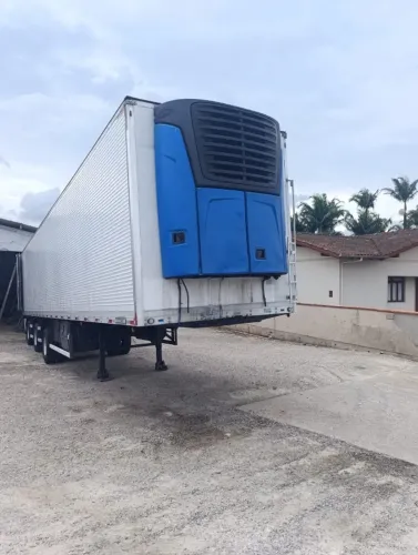 CARRETA RANDON BAU CAMARA FRIA VANDERLEIA