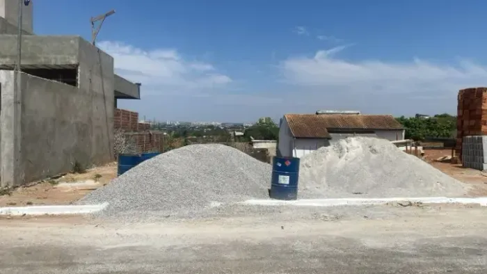 Leia a descrição: Lote 414,94m² (Asfalto, Agua e Esgoto) Setor Gentil Meirelles