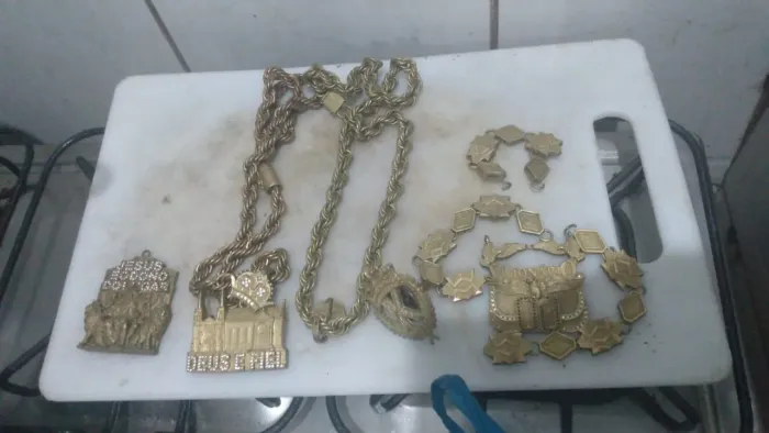 Cordão de Moeda Antiga