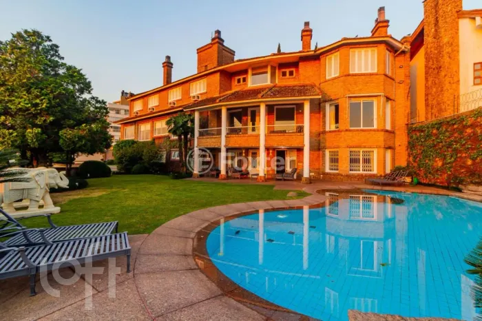 Casa à venda em Santa Tereza com 1319 m², 7 quartos, 5 suítes, 8 vagas