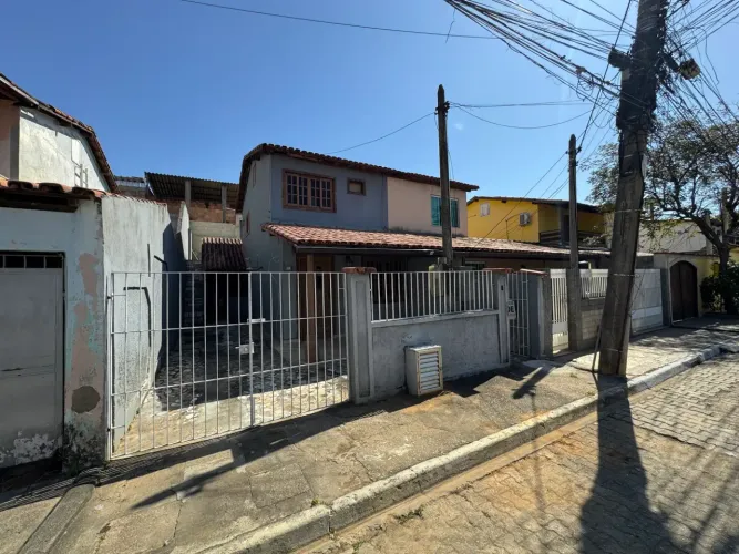 Casa a Venda no Bairro da Luz - Nova Iguaçu