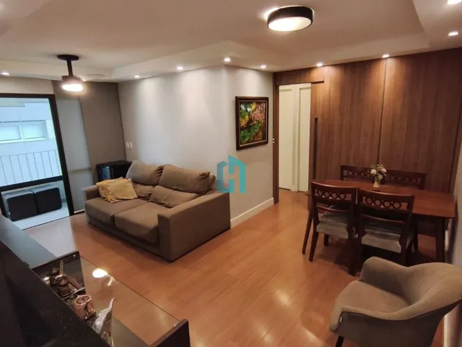 Apartamento a venda em Moema, com 2 dormitórios e 1 vaga de garagem