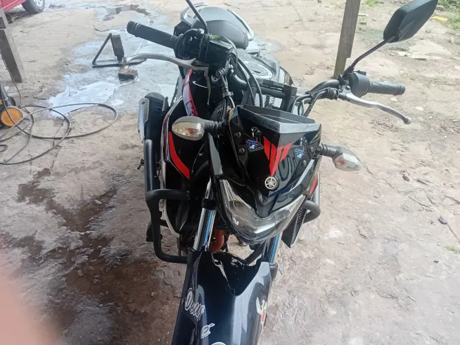 Yamaha fz25 ano 2021  com 45mil rodados 