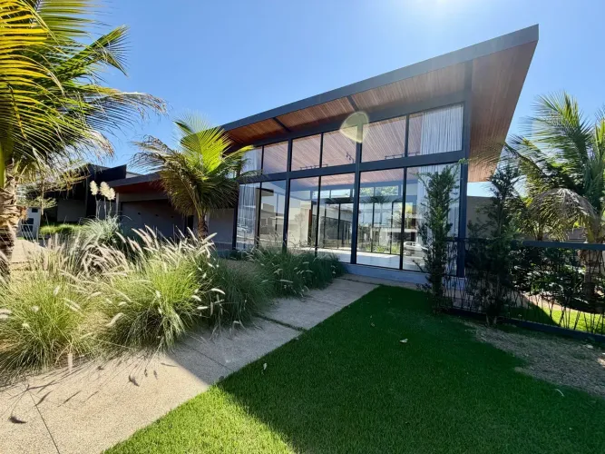 Casa Térrea Portal do Sol Golfe Green com Quadra de Areia à venda